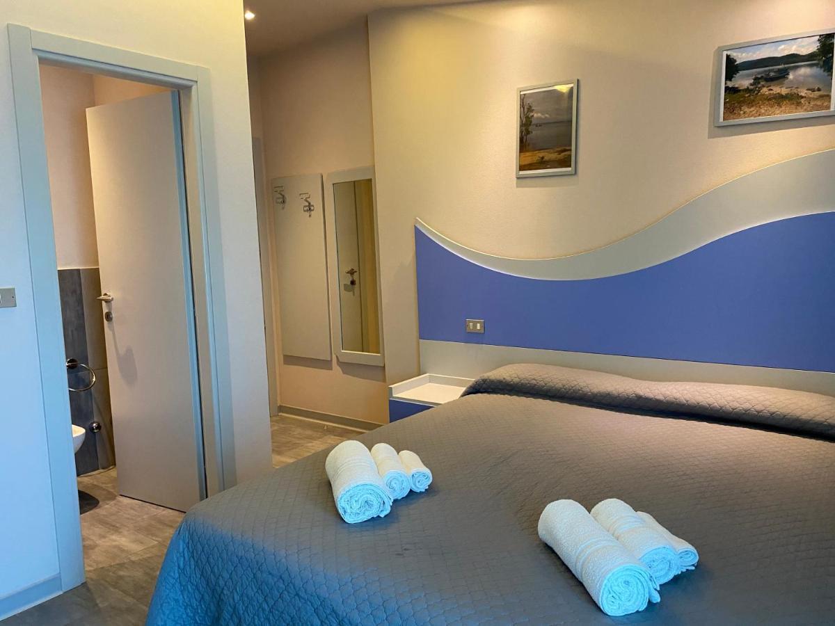 Hotel Moderno Cervia Exterior foto